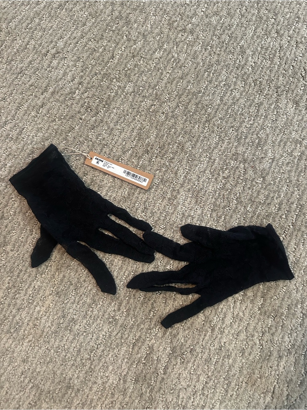 SKIMS Black Lightweight Women's Gloves